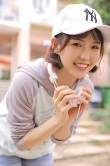 麻花特开心第一季高清在线播放